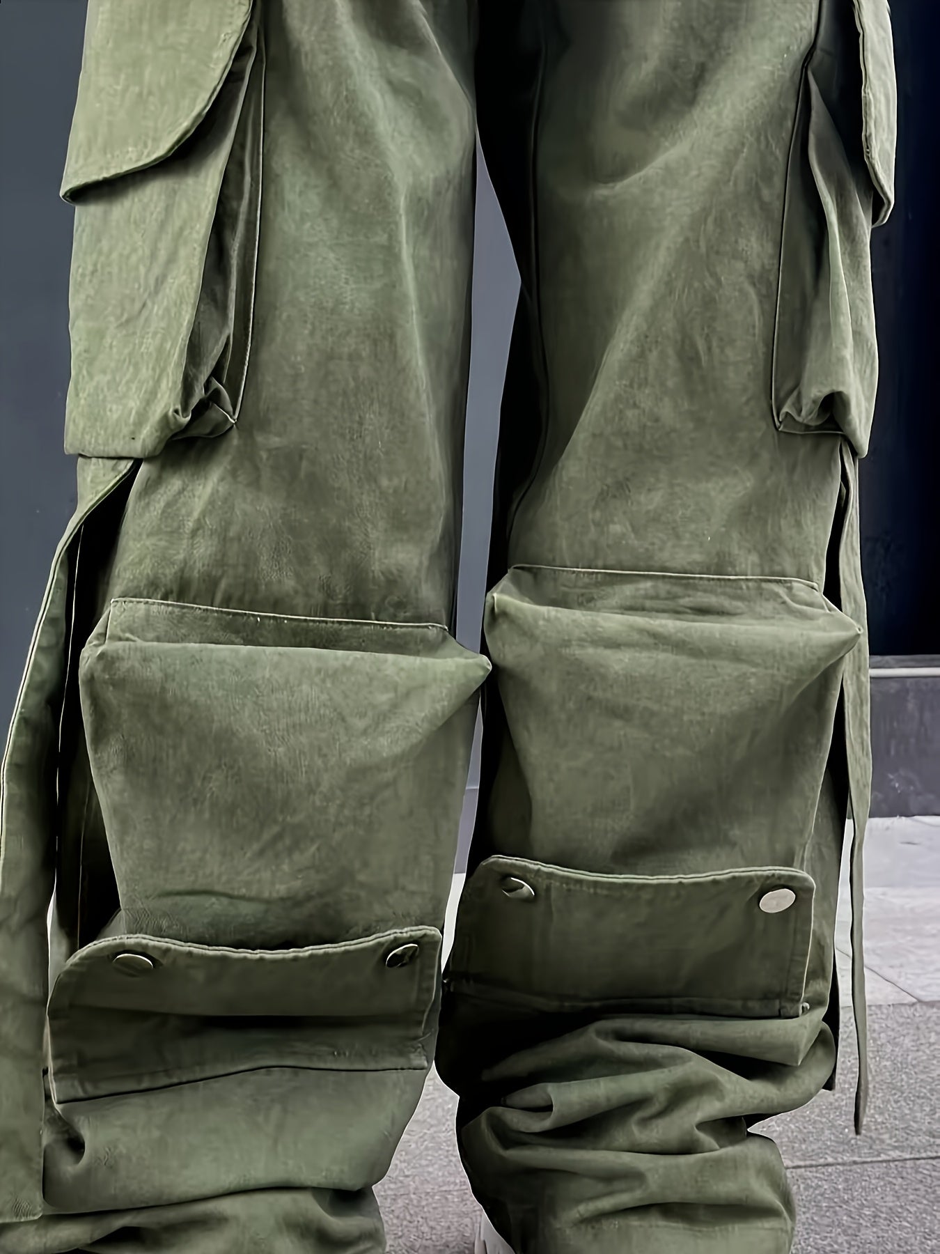 Oversized Multi-Pocket Cargo Pants